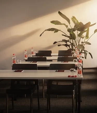 Wynajem sali konferencyjnej w nowym Hotelu Wars